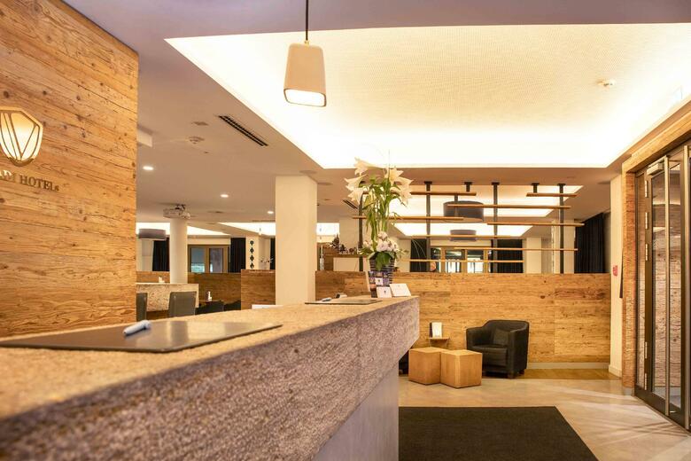 VI Vadi Hotel Bayer 89