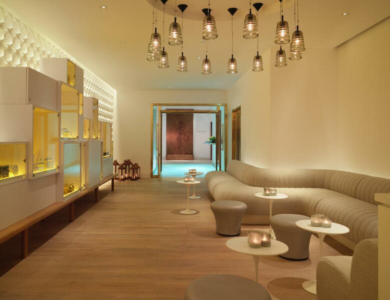 Hotel Sea Containers London