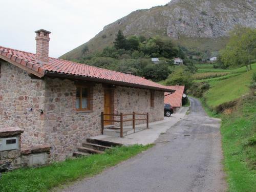 Apartamentos Rurales Vista Del Sueve