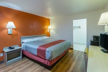 Hotel Motel 6 Dallas de Soto Lancaster