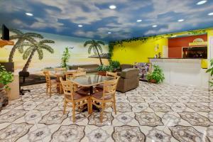 Hotel Days Inn And Suites Houston Channelview Tx
