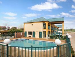 Hotel Super 8 Grand Prairie