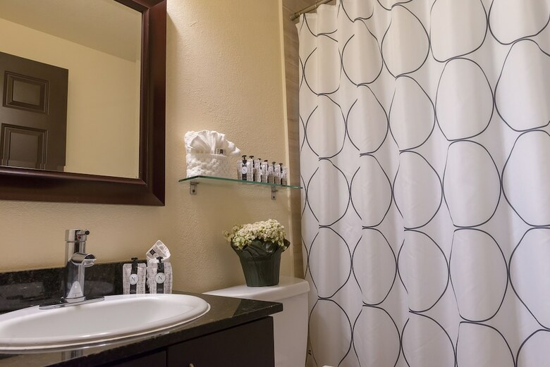 Tradewinds Apartment Hotel