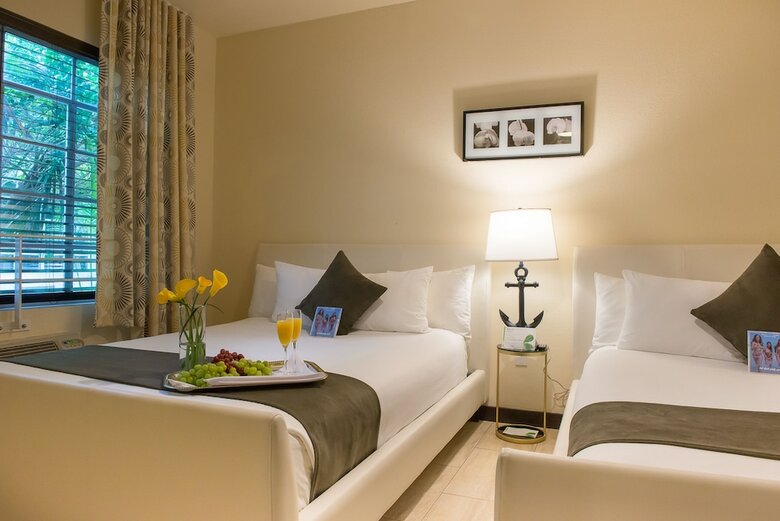 Tradewinds Apartment Hotel