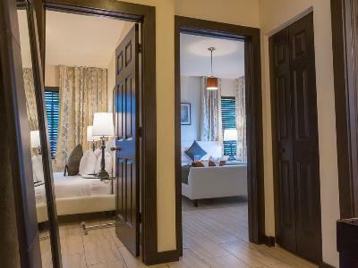 Tradewinds Apartment Hotel