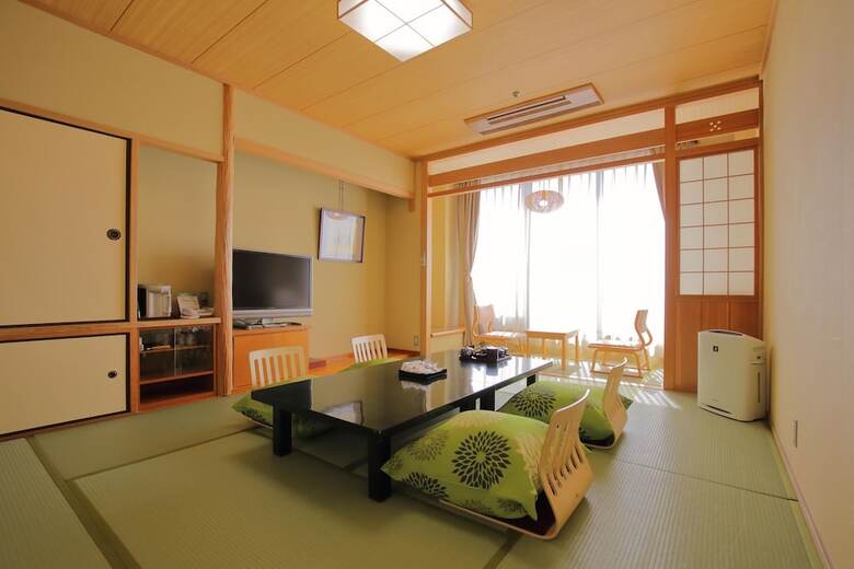 Dogo Prince Hotel