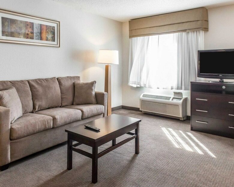 Hotel Mainstay Suites