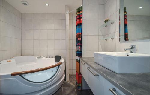 Holiday Home Romo 35 With Hot Tub
