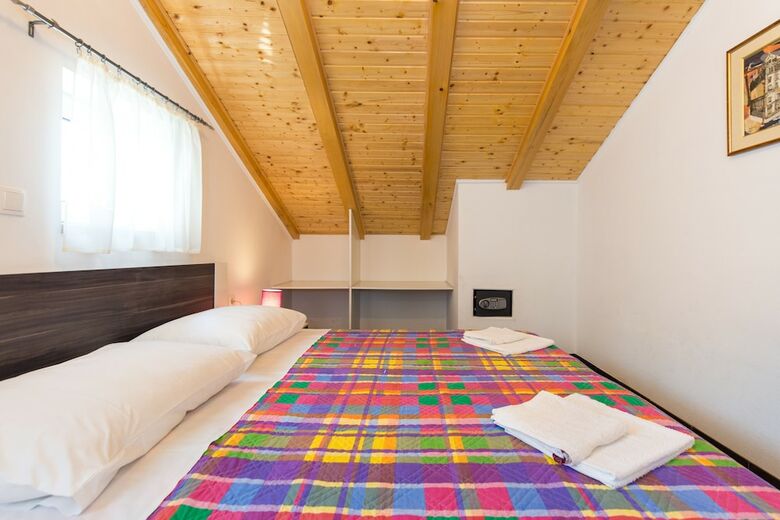 Apartments Djuro