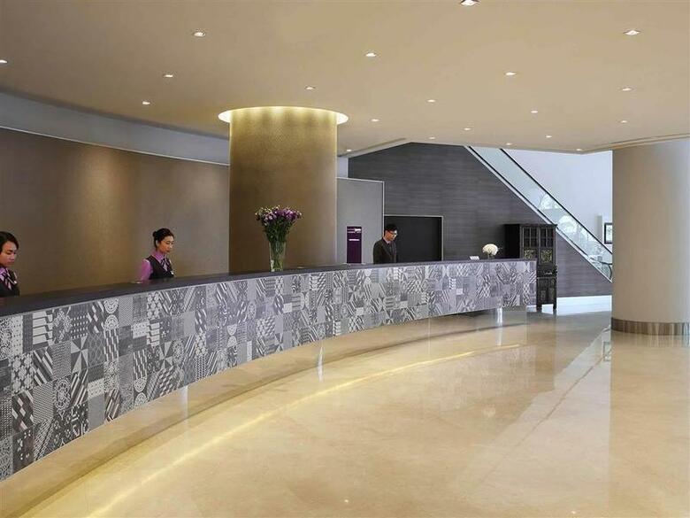 Hotel Grand Mercure Roxy