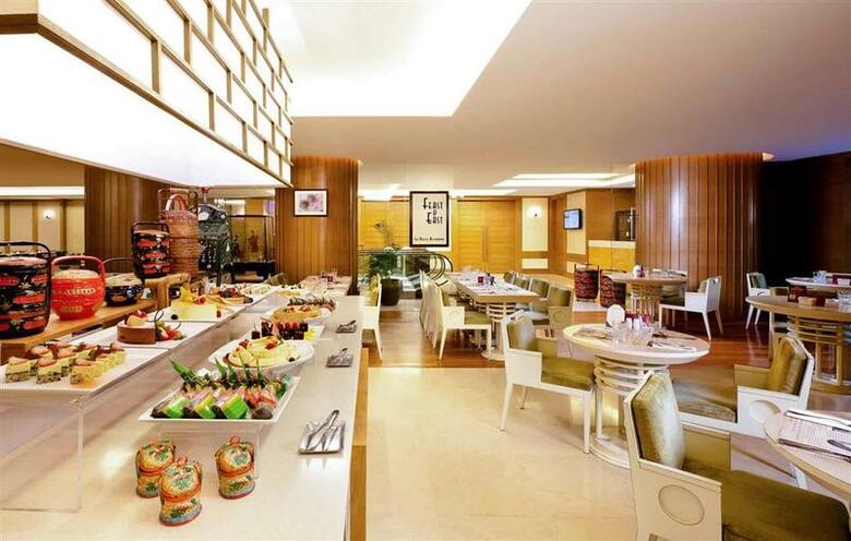 Hotel Grand Mercure Roxy