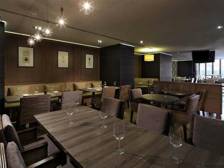 Hotel Grand Mercure Roxy