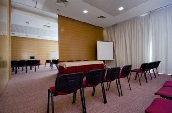 Hotel Bejaparque
