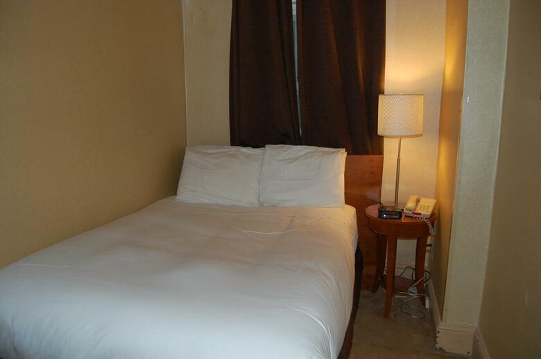 District Hotel