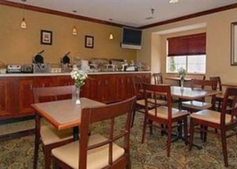 Hotel Comfort Inn & Suites Airport