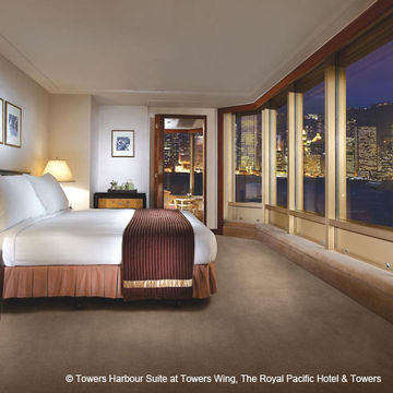 Royal Pacific Hotel And Towers