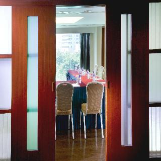 Hotel Silka Far East