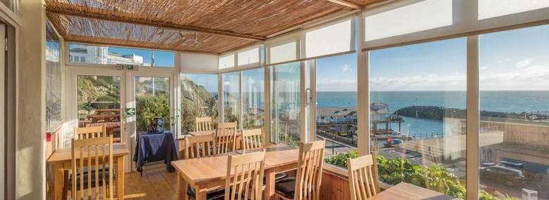 Bed & Breakfast Harbour View Hotel