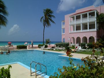 Southern Palms Hotel