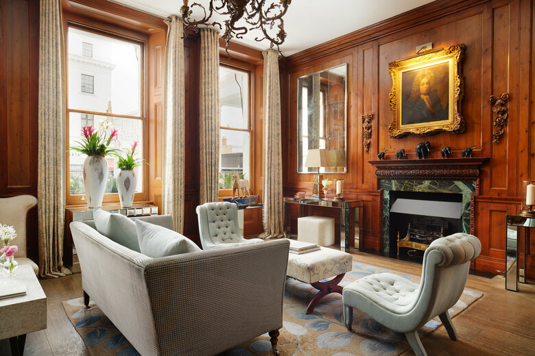 The Pelham Hotel