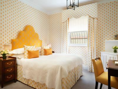 The Pelham Hotel