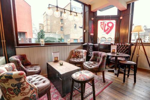 Publove @ Exmouth Arms Euston - Hostel