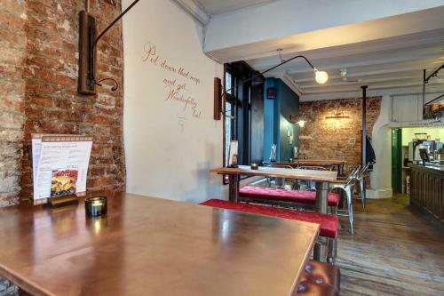Publove @ Exmouth Arms Euston - Hostel