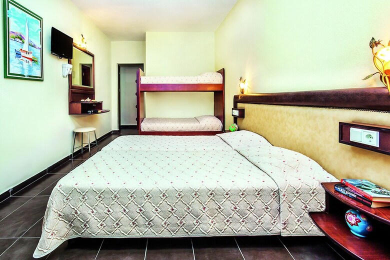 Hotel Elinotel Polis