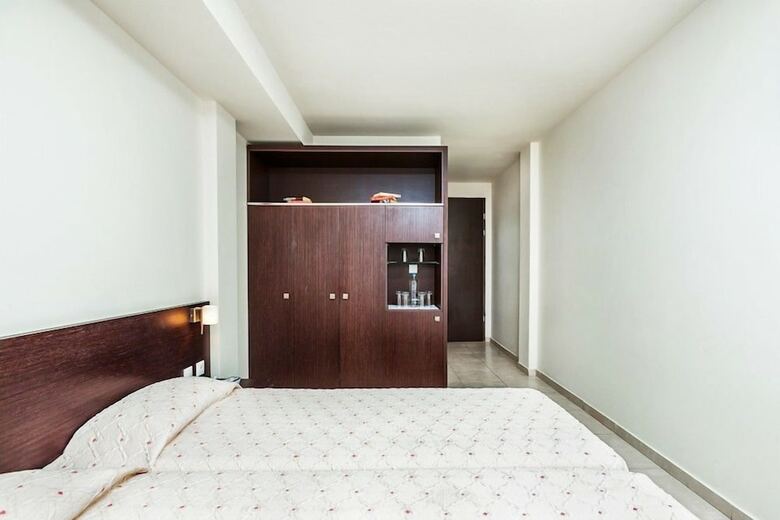 Hotel Elinotel Polis