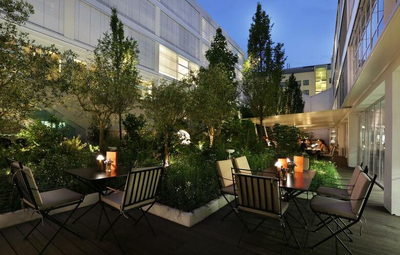 Hotel Magna Pars Suites