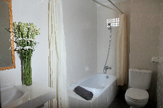Hotel Legian Village
