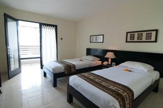 Hotel Legong Keraton Beach