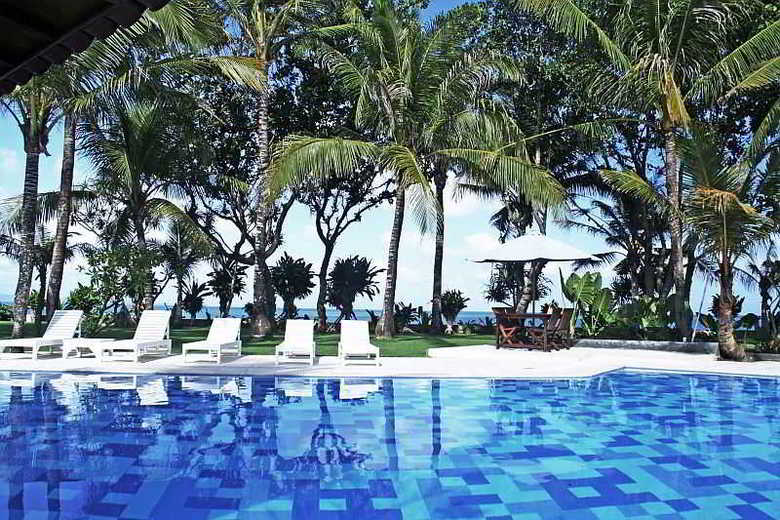 Hotel Legong Keraton Beach