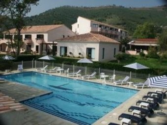 Hotel Flamboyan