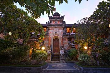 Hotel Puri Dewa Bharata Villas