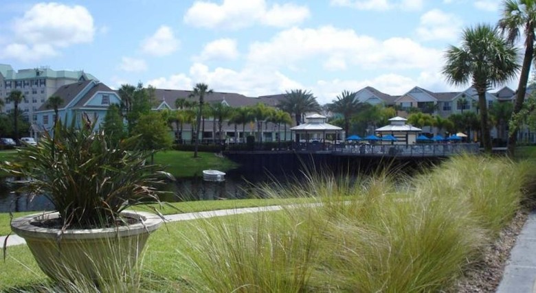 Hotel Runaway Beach Club