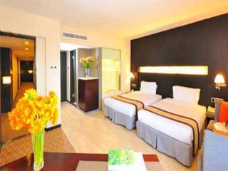 Hotel Beverly Plaza