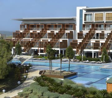 Lykia World Antalya Golf Hotel & Resort