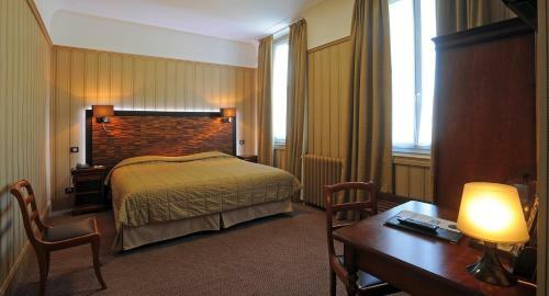Le Grand Hotel De Tours