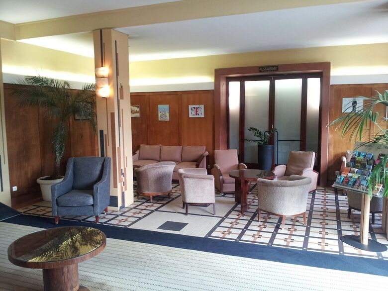 Le Grand Hotel De Tours