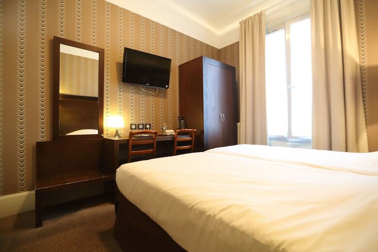 Le Grand Hotel De Tours