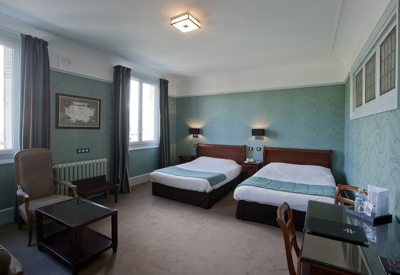 Le Grand Hotel De Tours