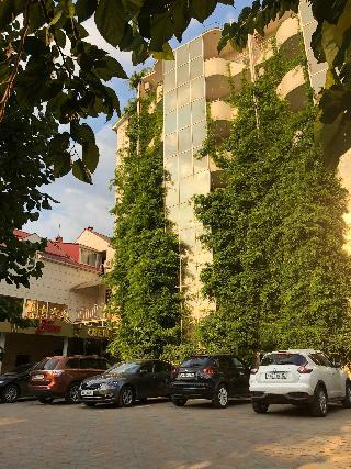 Grand Hotel Uyut