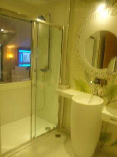 Lale Hotel