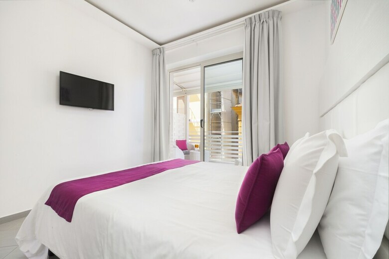 Apartamentos Tasso Suites