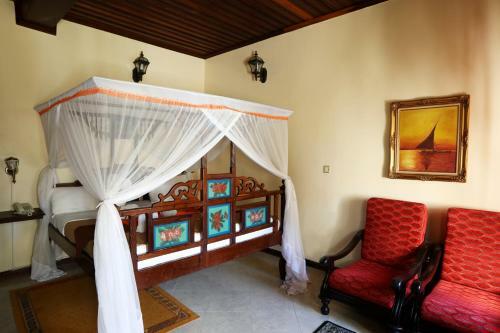Chavda Hotel