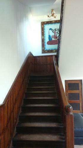 Chavda Hotel