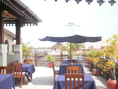 Asmini Palace Hotel
