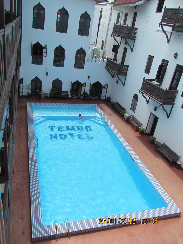 Tembo House Hotel