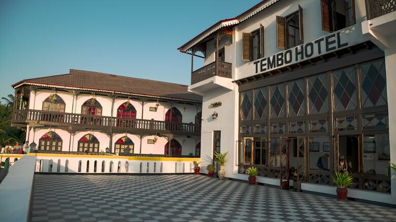 Tembo House Hotel